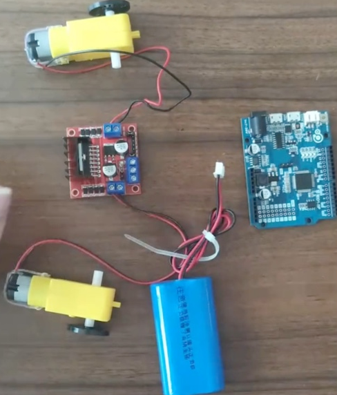 安裝安卓系統(tǒng)的樹莓派如何控制電機(jī),詳解樹莓派安卓系統(tǒng)控制電機(jī)的步驟